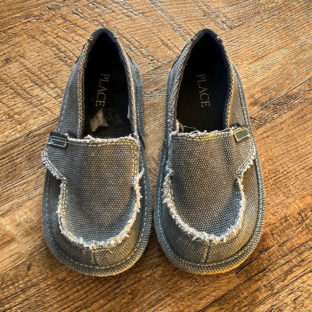 Children’s Place Slip on Canvas Shoes with Velcro Closure